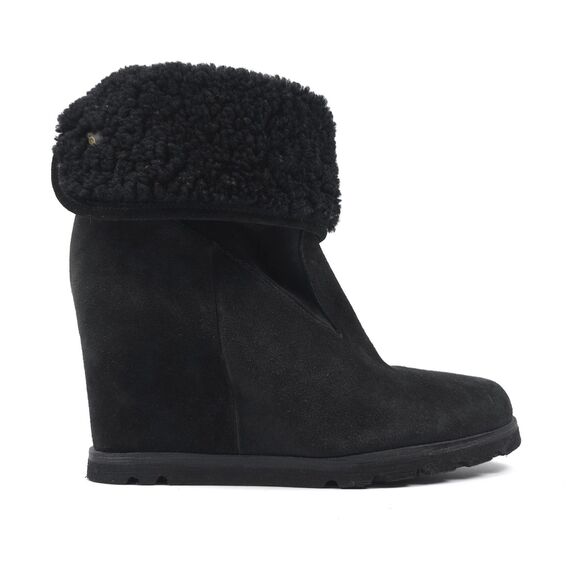 UGG Kyra Suede Shearling Fur Wedge Heel Ankle Boots 90s Y2k Glam Boho Mafia Wife - Picture 1 of 10
